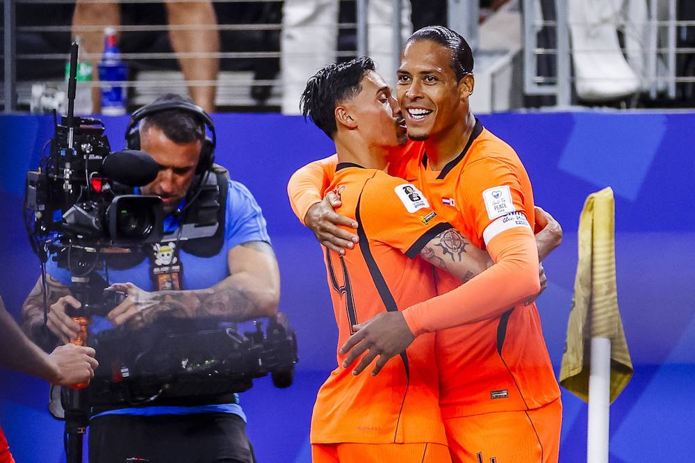 Van Dijk kritiseras i nederländsk press
